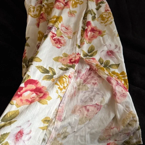 Floral Two-Piece Set orange green and purple Roses pants come slit on the sides - Picture 2 of 7